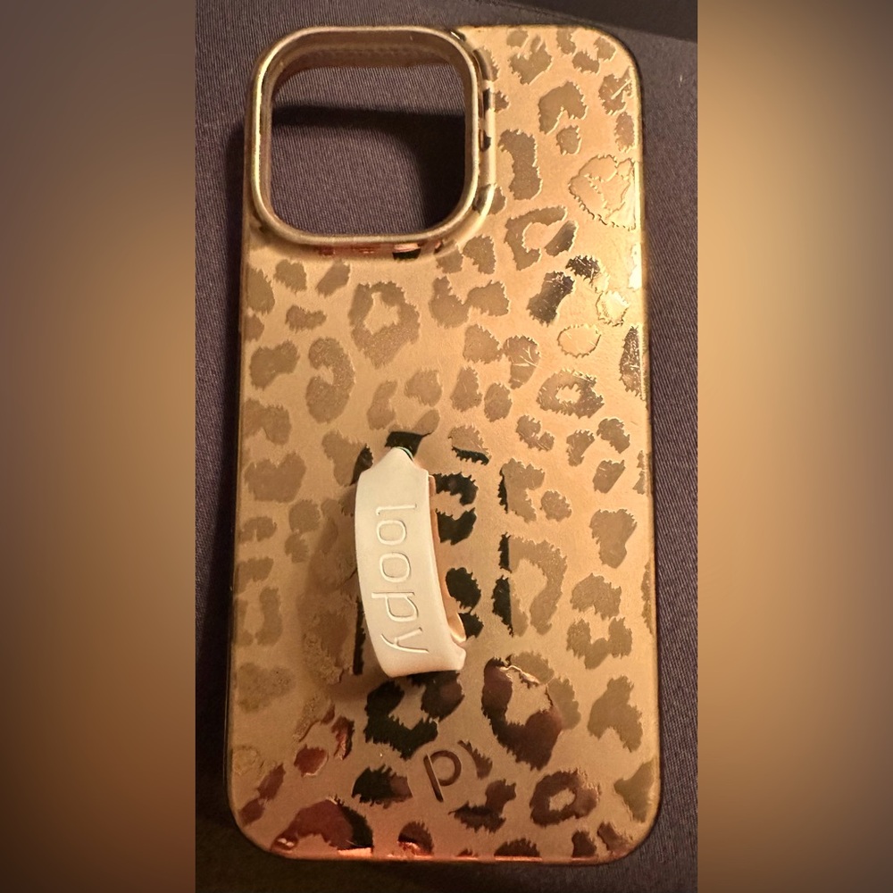 iPhone 14 max pro case gold leopard loopy